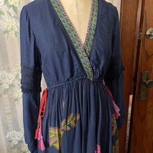 NWT Lilka by Anthropologie lovely maxi dress Size Small